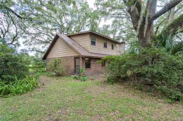 18001 SE HAWTHORNE RD, Hawthorne, FL 32640