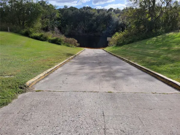 SE 74TH LANE RD #9-WEST, Ocklawaha, FL 32179
