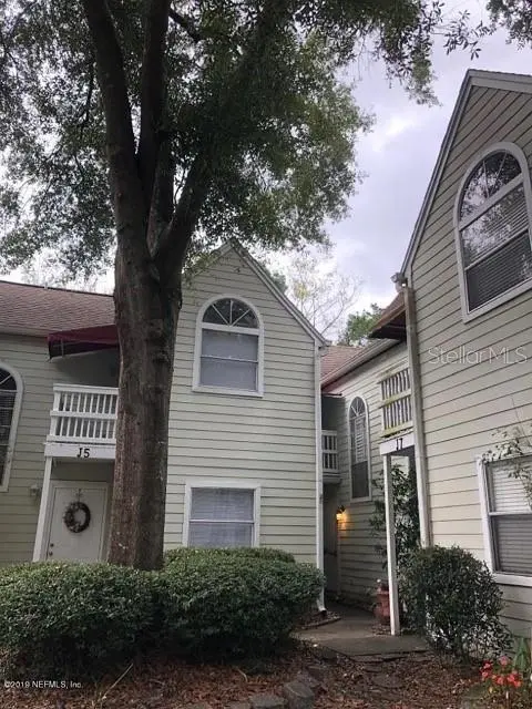 2300 TWELVE OAKS DR #J6, Orange Park, FL 32065