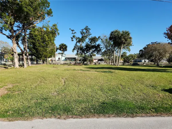 3879 N SEMINOLE PT, Crystal River, FL 34428