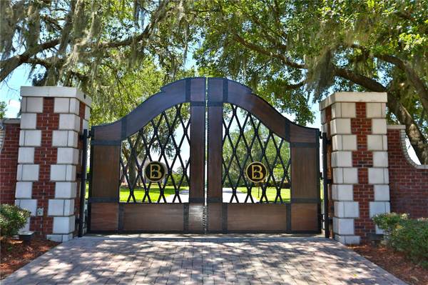 6800 SE 193RD ST, Micanopy, FL 32667