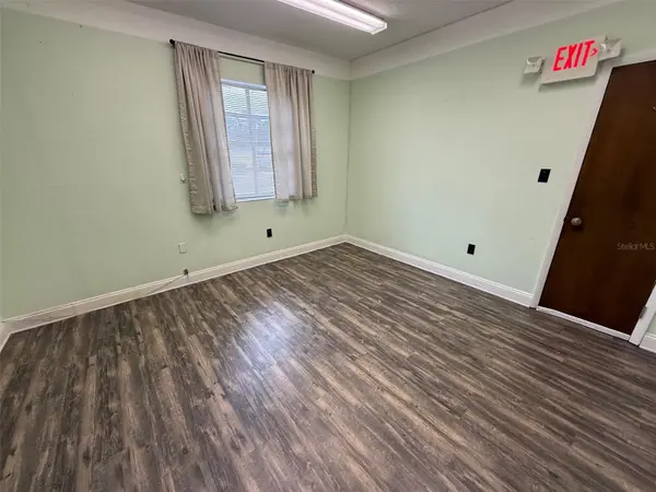 818 E SILVER SPRINGS BLVD, Ocala, FL 34470