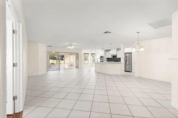 9452 SW 93RD LOOP, Ocala, FL 34481