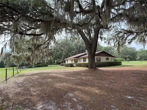 1360 S STATE ROAD 19, Palatka, FL 32177