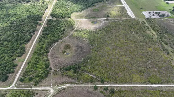 21061 GRANVILLE RD, North Fort Myers, FL 33917