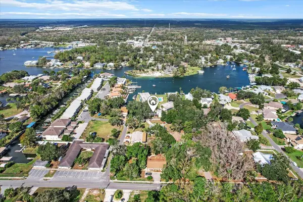 30 SE VALARE LN #102C, Crystal River, FL 34429