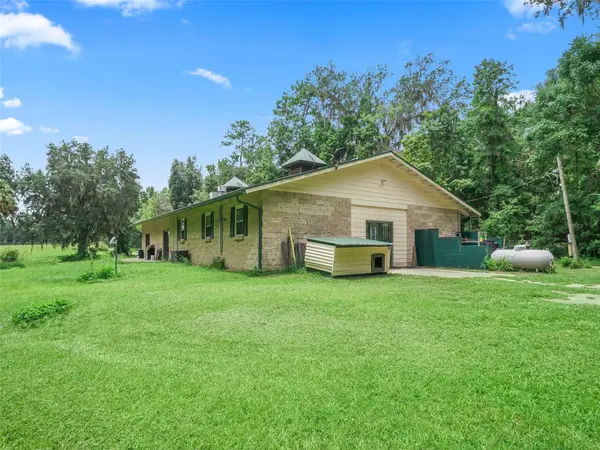 12651 W HIGHWAY 318, Williston, FL 32696