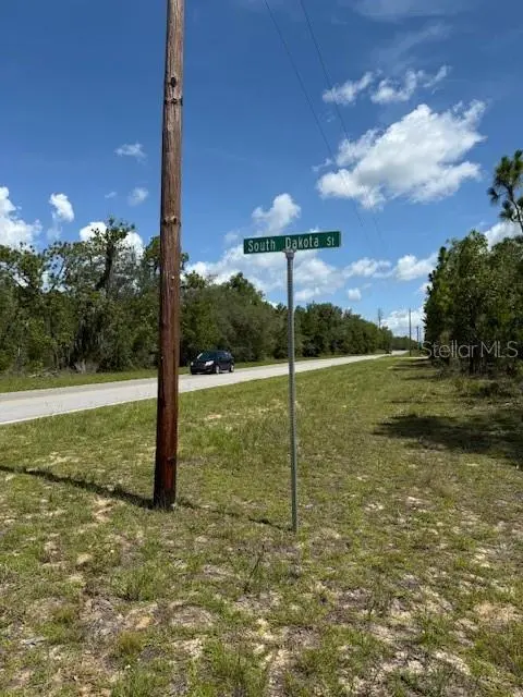 113 S DAKOTA ST, Hawthorne, FL 32640
