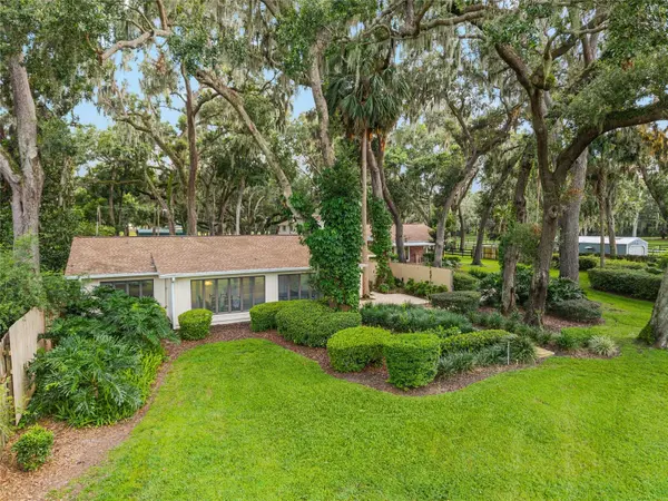 10745 SE SUNSET HARBOR RD, Summerfield, FL 34491