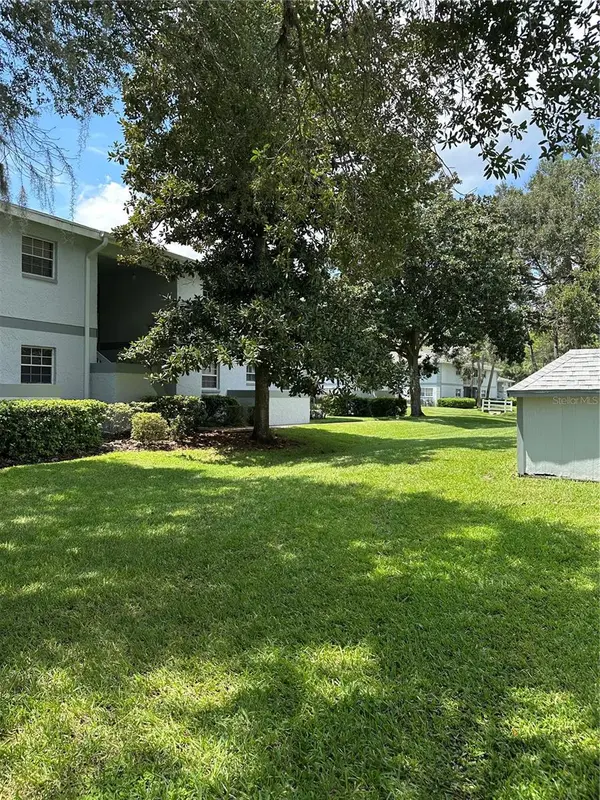584 FAIRWAYS LN #F202, Ocala, FL 34472
