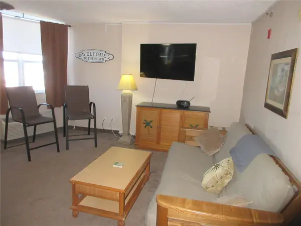 701 S ATLANTIC AVE #215, Daytona Beach, FL 32118