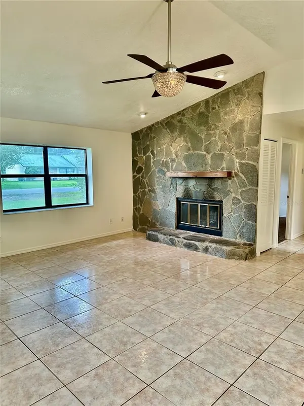2827 NE 31ST PL, Ocala, FL 34479