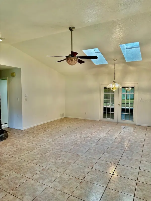 2827 NE 31ST PL, Ocala, FL 34479