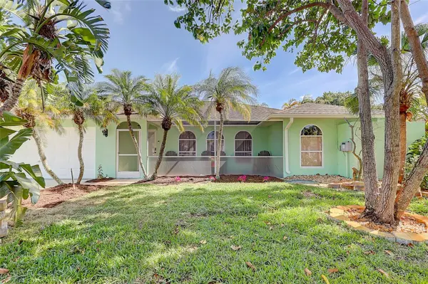 238 SW GROVE AVE, Port St Lucie, FL 34983