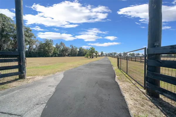 2198 W HIGHWAY 329, Citra, FL 32113