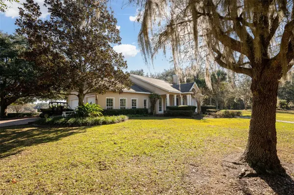 11715 NW 90TH AVE, Reddick, FL 32686