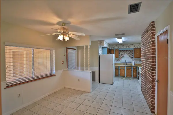 2155 SE COUNTY HIGHWAY 484, Belleview, FL 34420