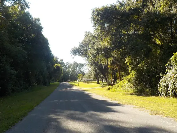 11641 N KENLAKE CIR, Dunnellon, FL 34434