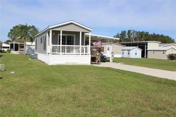 5143 NORTHSHORE DR, Polk City, FL 33868