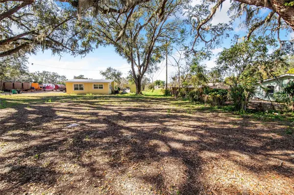 FOUSE AVE, Dundee, FL 33838