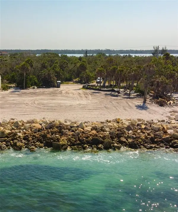 7050 MANASOTA KEY RD, Englewood, FL 34223