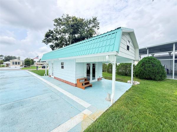 5036 SHORE LINE DR, Polk City, FL 33868