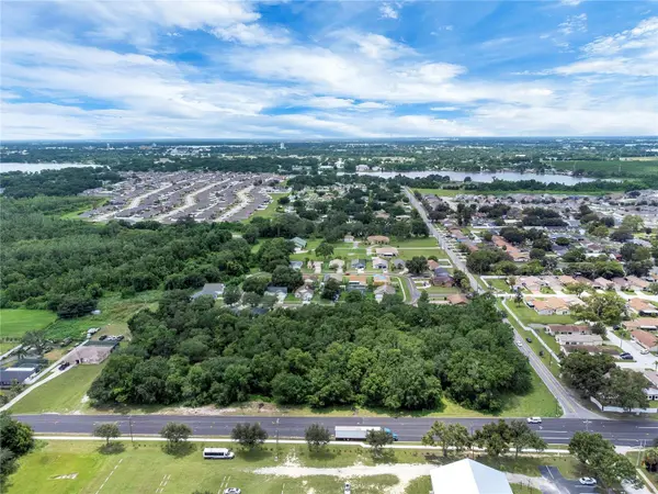 2400 BUCKEYE RD NE, Winter Haven, FL 33881
