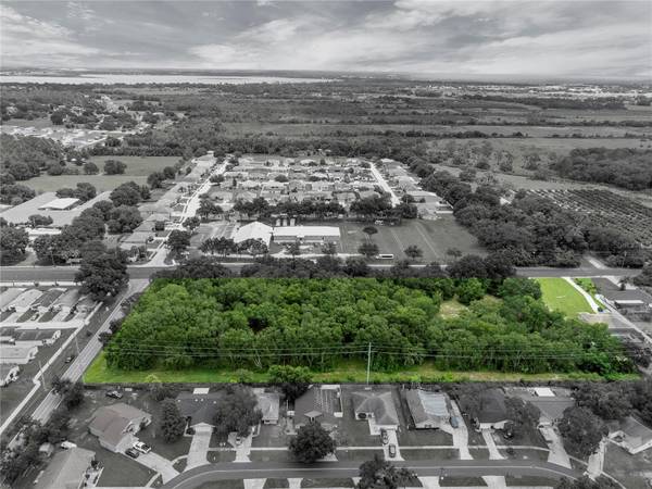 2400 BUCKEYE RD NE, Winter Haven, FL 33881