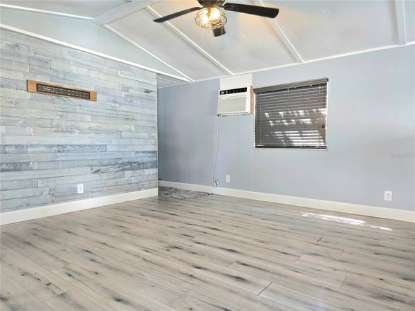 2034 THELMA DR, Lake Alfred, FL 33850