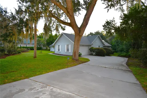 611 OLD EUSTIS RD, Mount Dora, FL 32757
