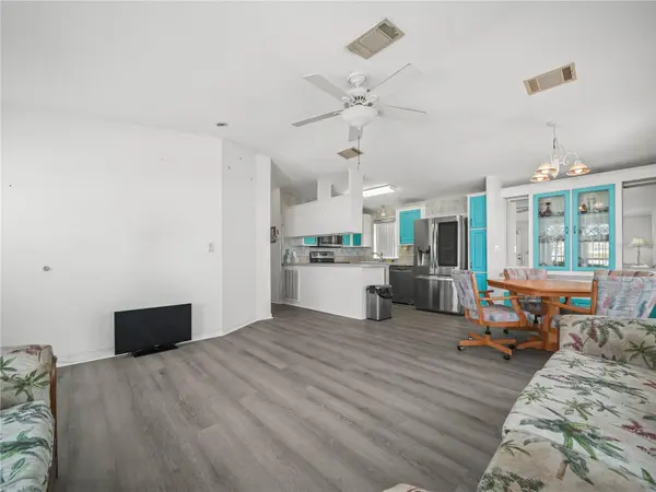 37 SILVER DOCTOR LN, Lake Wales, FL 33898