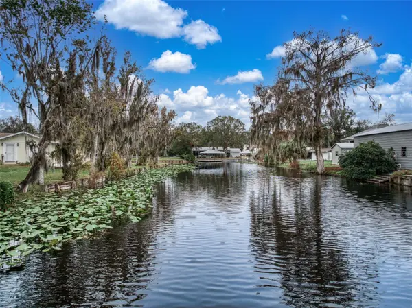 612 DRAGONFLY LN, Lorida, FL 33857