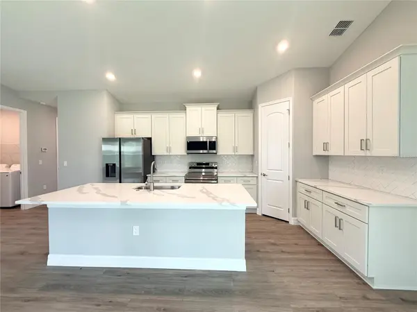 5834 ESCALON DR, Sebring, FL 33872