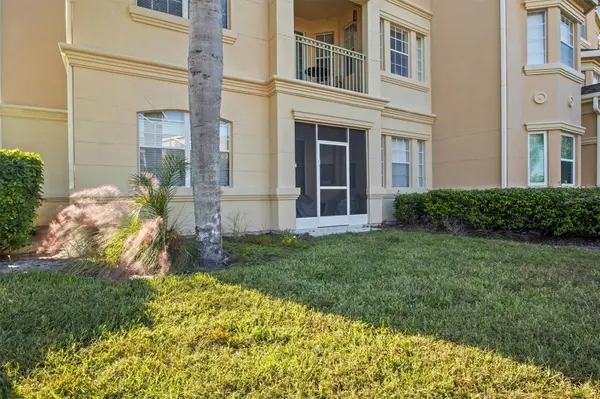 301 TERRACE RIDGE CIR #301, Davenport, FL 33896