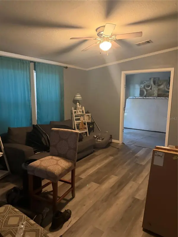 6412 OLD LAKE WILSON RD, Davenport, FL 33896