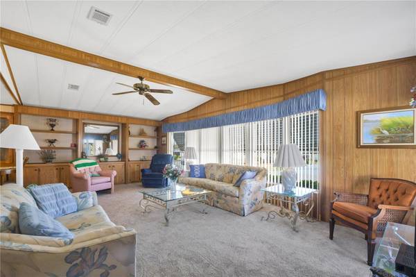 4969 FOXWOOD LAKE DR, Lakeland, FL 33810