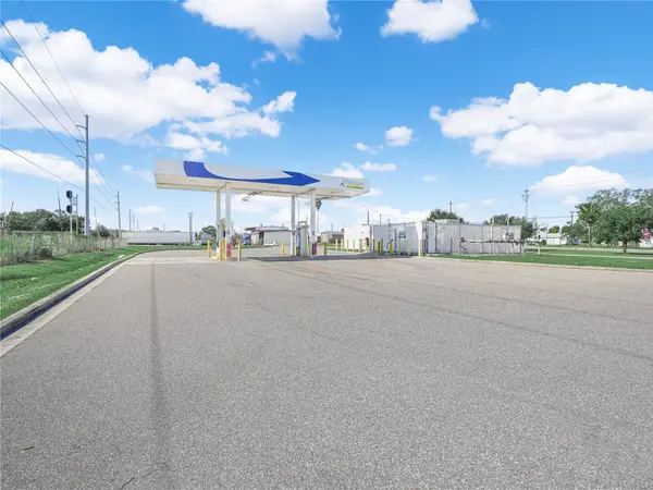 1009 E CANAL ST, Mulberry, FL 33860