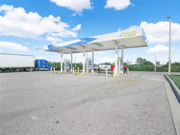 5030 MADISON AVE, Tampa, FL 33619