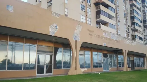PR 190 int PONTEZUELA AVE, Carolina, PR 00983