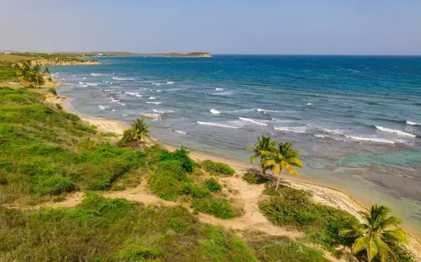 3 LA HUECA, Vieques, PR 00765