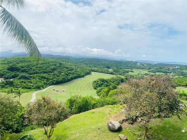 LAS CASITAS VILLAGE 1 1 AVE CONQUISTADOR #5393, Fajardo, PR 00738