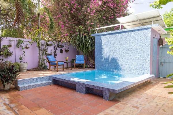 393 CALLE JOSE SUEIRO, Vieques, PR 00765