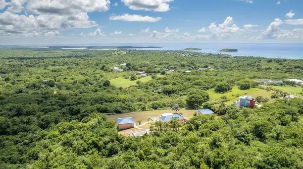 Lot 2 (B2) LA LLAVE, Vieques, PR 00765