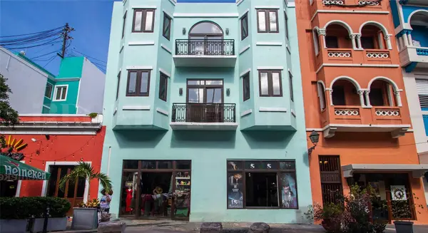 319 RECINTO SUR ST #5, San Juan, PR 00901