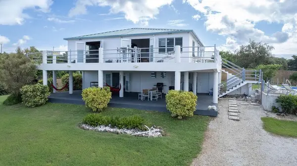 590-A CALLE 16, COMM VILLA BORINQUEN, Vieques, PR 00765