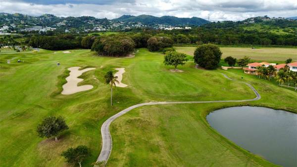ACADEMY DRIVE, Humacao, PR 00791