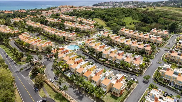 90 CANDELERO DRIVE #13, Humacao, PR 00791