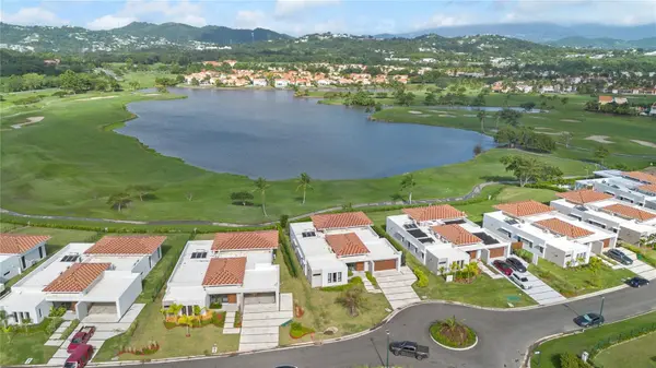 49 LOS LAGOS, Humacao, PR 00791