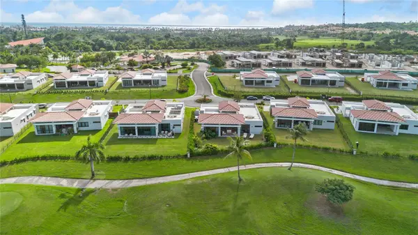 49 LOS LAGOS, Humacao, PR 00791