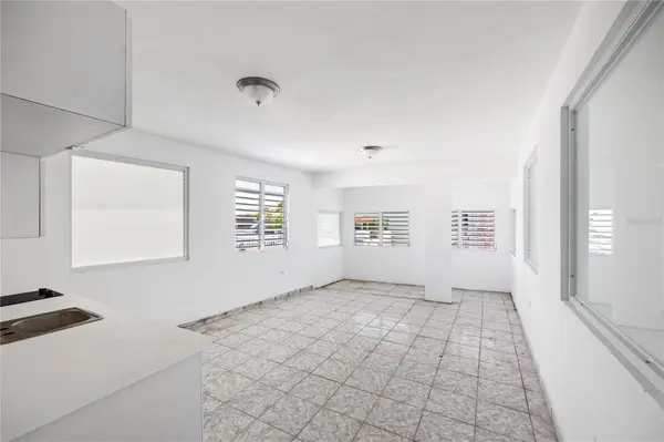 21 EDUARDO CONDE, San Juan, PR 00915